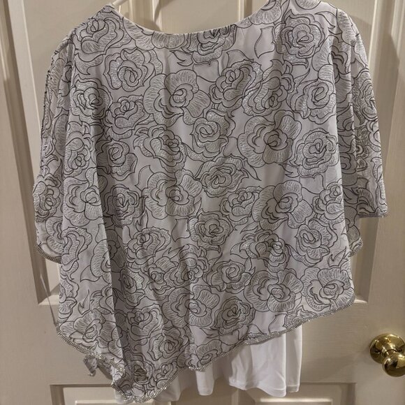 Prelude Women's Floral Glitter Print Overlay Top with Rhinestone ~ NWT ~ Large - Picture 9 of 13